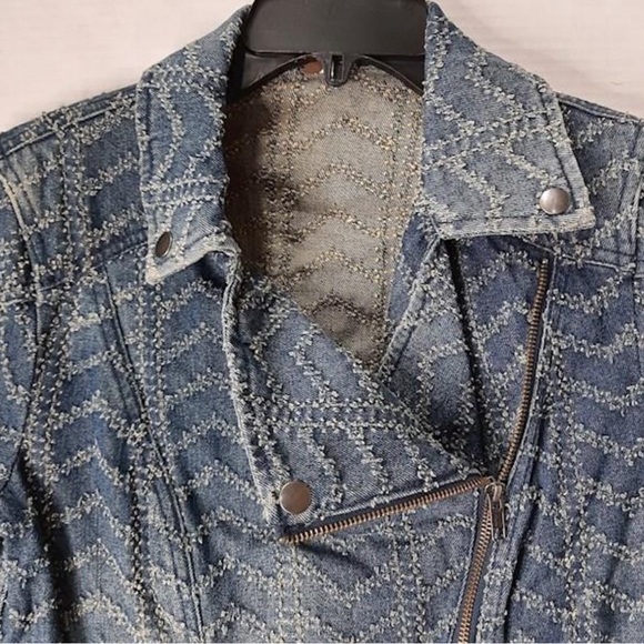 Free People Chevron Herringbone Punched Moto Jean Jacket Sz 4 Get Fall Readyđ! - Picture 2 of 13